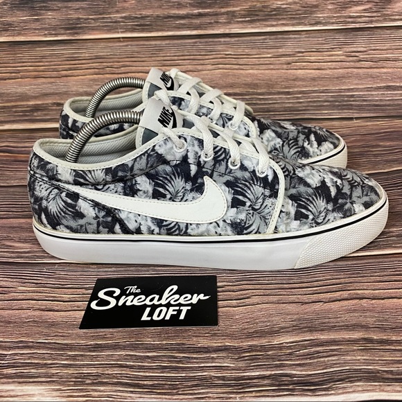 nike toki textile low